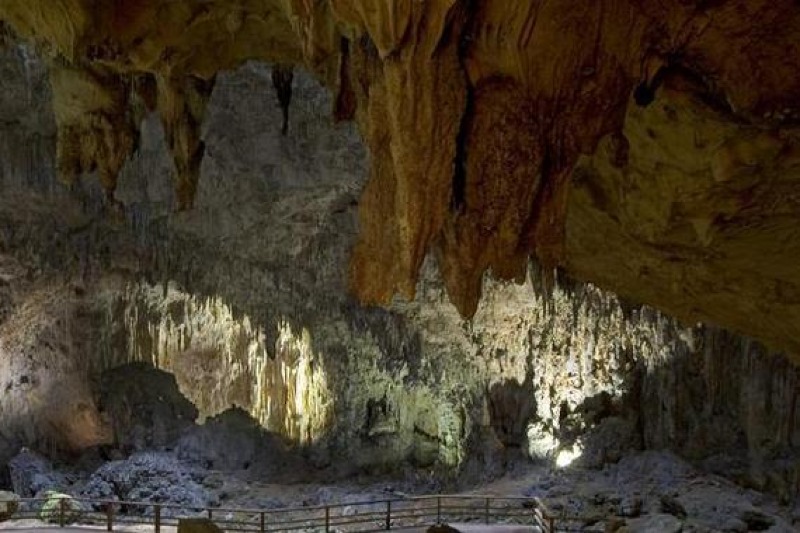 Cueva del Tito Bustillo